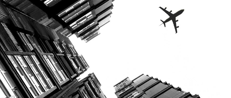 买了房，你会发现：5年后，房贷已不是问题；8年后，除了买房，其他钱不知花哪了；10年后，很多物件已过时，只有房子在保值增值！