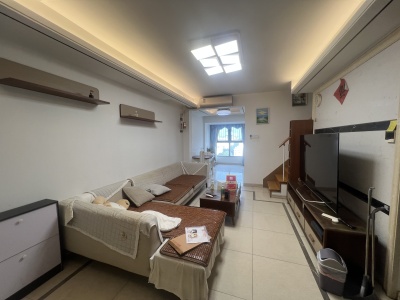 怀德公元 3室2厅2卫 340万 