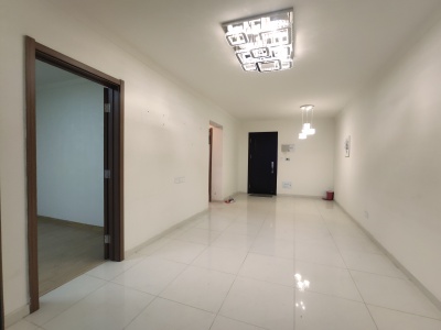 三山碧桂园镜湖春色