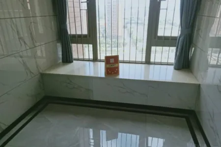 碧桂园荣汇花园4室2厅2卫800万三证齐全,地铁房