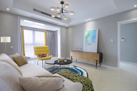 鸿基花园3室2厅2卫4,600元/月