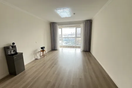 世茂诺沙湾三期 3室2厅2卫南北 精装