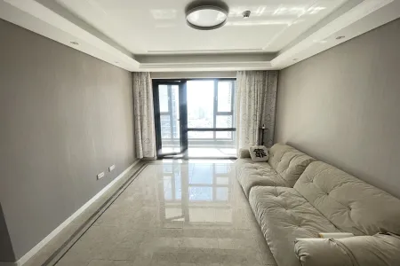 万科新都会三期 3室2厅2卫 南 精装