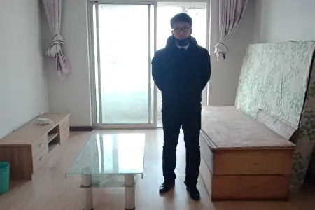 东盐滩社区 2室2厅1卫 南 中装