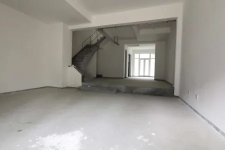 青岛小镇二期岚山别墅 联排0室0厅0卫 南北 毛坯