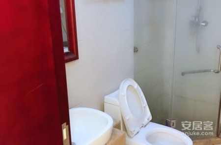 海尔山海湾 1室1厅1卫南 精装