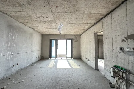 名嘉汇 3室2厅2卫 南北 毛坯