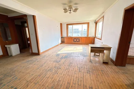 北江路小区 3房2厅1卫 南北 精装