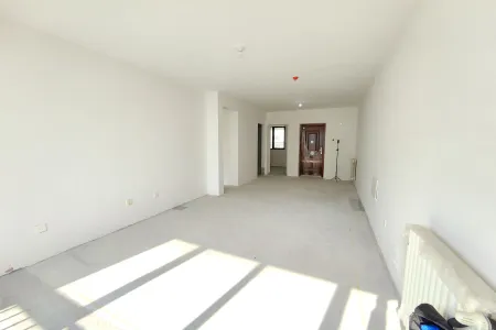 鲁商蓝岸公馆 2房1厅1卫 南北 毛坯