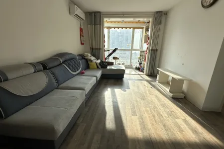 福麟三栋 2室2厅1卫南北 精装