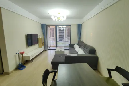 万科城市之光二期 3室2厅2卫 南北 精装