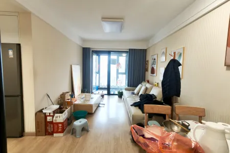 万科城市之光一期 3室2厅1卫南北 精装