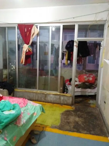 黑山小区 3室1厅1卫南 普装