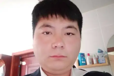 中冶爱彼岸 1室1厅1卫南 精装