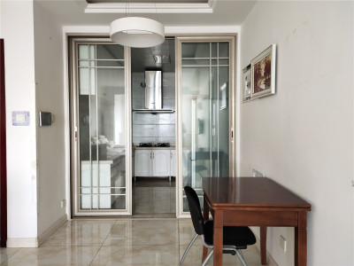 建邦听海一期 2室2厅1卫 南北 精装