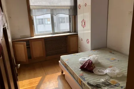 紫金山小区 3室1厅0卫 南北 精装