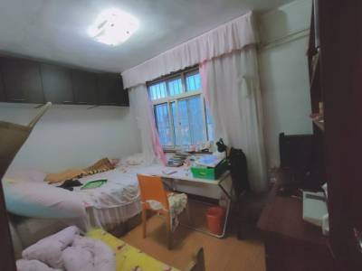 东小区