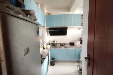 兴悦华城 2室1厅0卫 南 精装