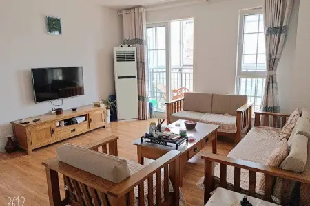 湛园海德公园一号 5室2厅2卫南北 精装