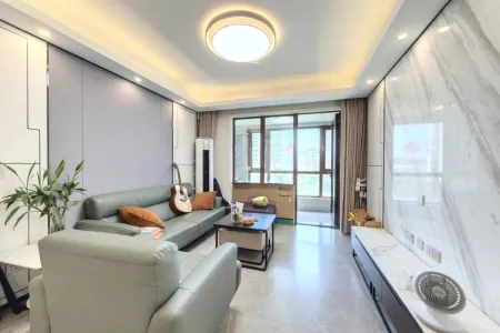 长江瑞城 3室2厅1卫南 精装