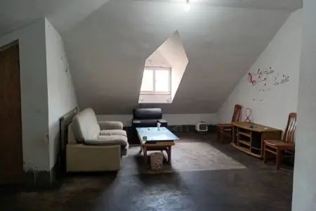 全明户型,黄金楼层,阳光好,地铁口,交通便利,设施齐全