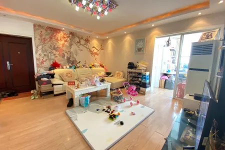 观海华庭一期 3室2厅1卫南北 精装