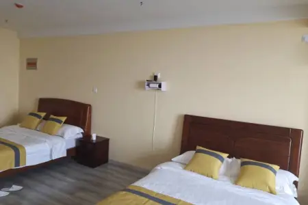 唐宁国际 1室1厅1卫南 精装