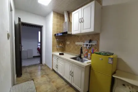 星河城一期 1室1厅1卫南 简装