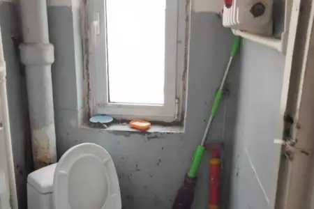 港务局宿舍 2室1厅1卫南 中装