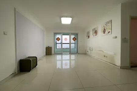 万达维多利亚湾（31-67号楼） 3室2厅2卫东西 精装