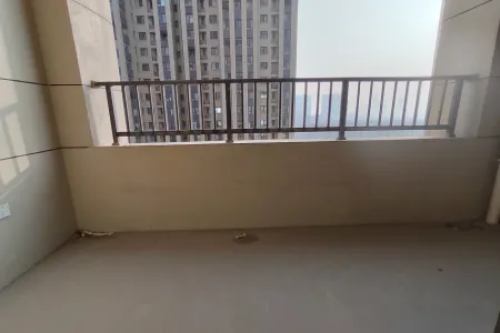 保利海上罗兰 3室2厅1卫南北 毛坯