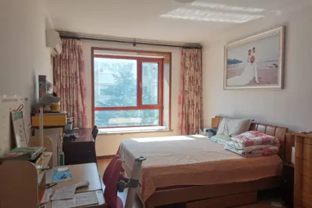 怡翠山庄 4房2厅2卫 南北 精装