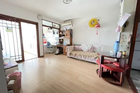 卓亭广场 1室1厅1卫 南 精装