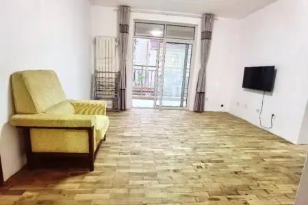 朝阳山社区 1房1厅1卫 南北 精装