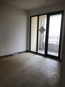 万达维多利亚湾（31-67号楼）