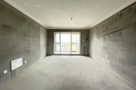 天泰阳光水岸 3室2厅2卫 南北 毛坯