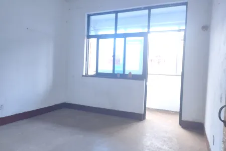 卧鹏小区 3室1厅1卫南 中装