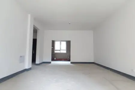 凭海临风七期锦园叠加 4室2厅3卫南 毛坯