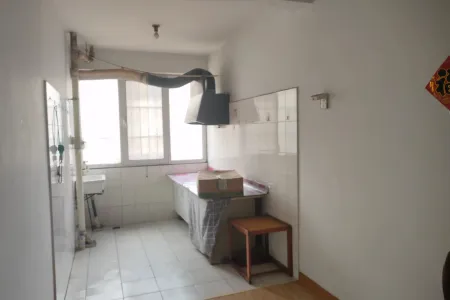 盐滩小区 2室1厅1卫南 中装