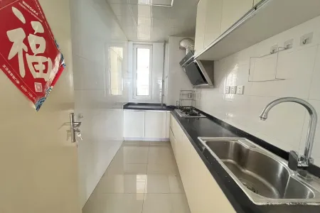 唐岛七星 3室2厅2卫南北 精装