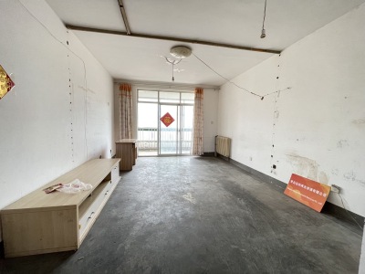 东于家河小区 3室2厅1卫 南北 简装