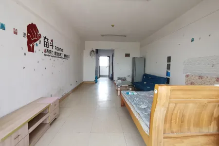 温州名购 1室1厅0卫南 简装