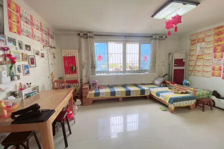 一品雅居 3室1厅1卫南 中装