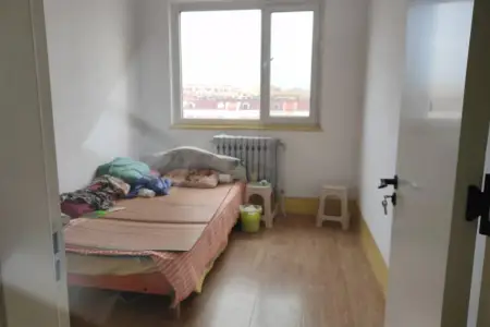 盐滩小区 3室1厅1卫南 中装