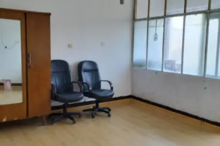 盐滩小区 3室1厅1卫南 中装