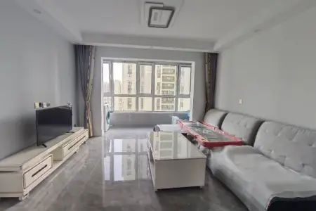 碧水明珠 3房2厅1卫 南 精装