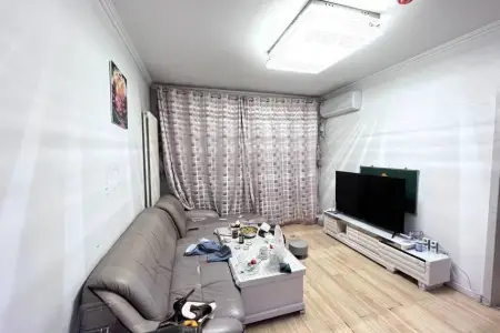 东小庄社区 2室1厅1卫南 精装