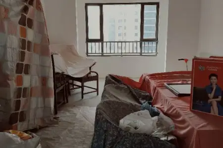 锦绣城二期（朗园） 4室2厅2卫南北 毛坯