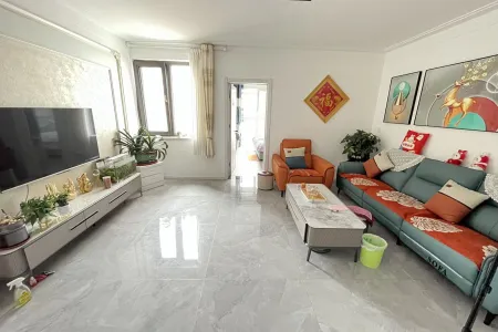 观海华庭一期 2室2厅1卫 南 精装