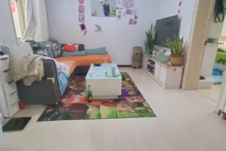 全明户型,黄金楼层,阳光好,地铁口,交通便利,设施齐全